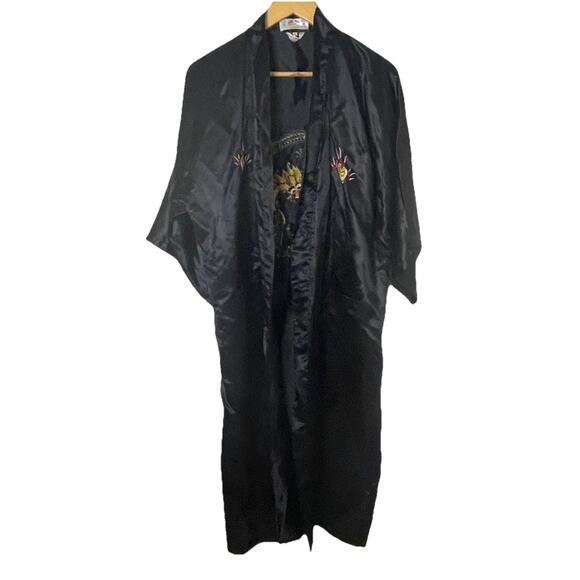 VTG MCM Asian Black Silk Embroidered Golden Chinese Dragon Robe Kimono Sz S/M/L - Picture 2 of 16
